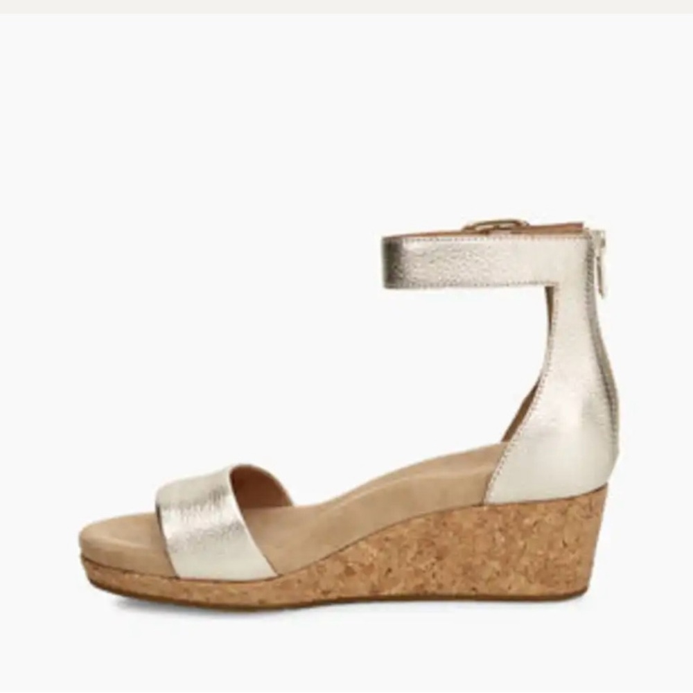 Ugg Zoe II Metallic Wedge in Gold
